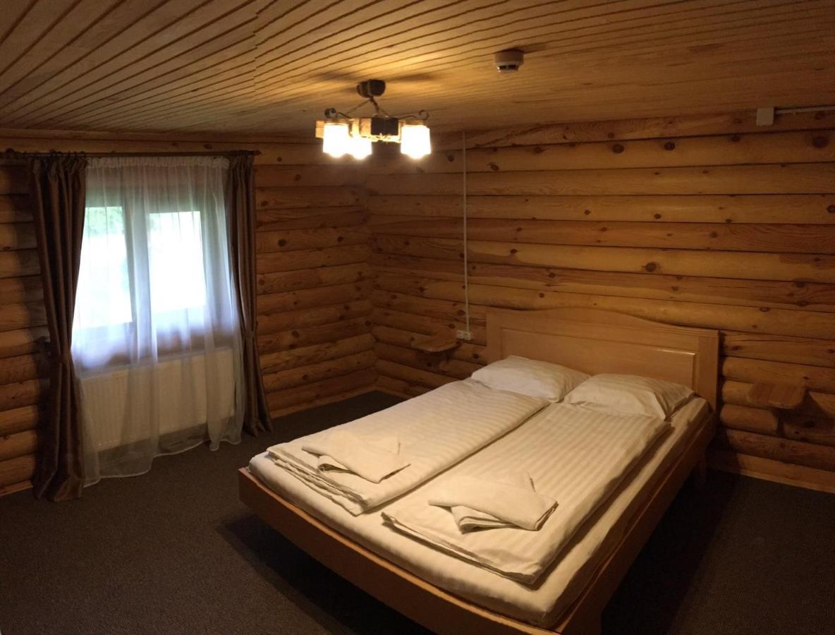 Sokolyne Gnizdo Hotel Korostov Bagian luar foto