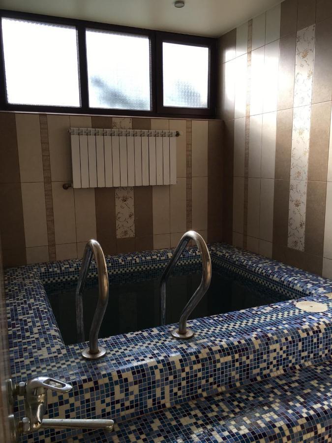 Sokolyne Gnizdo Hotel Korostov Bagian luar foto
