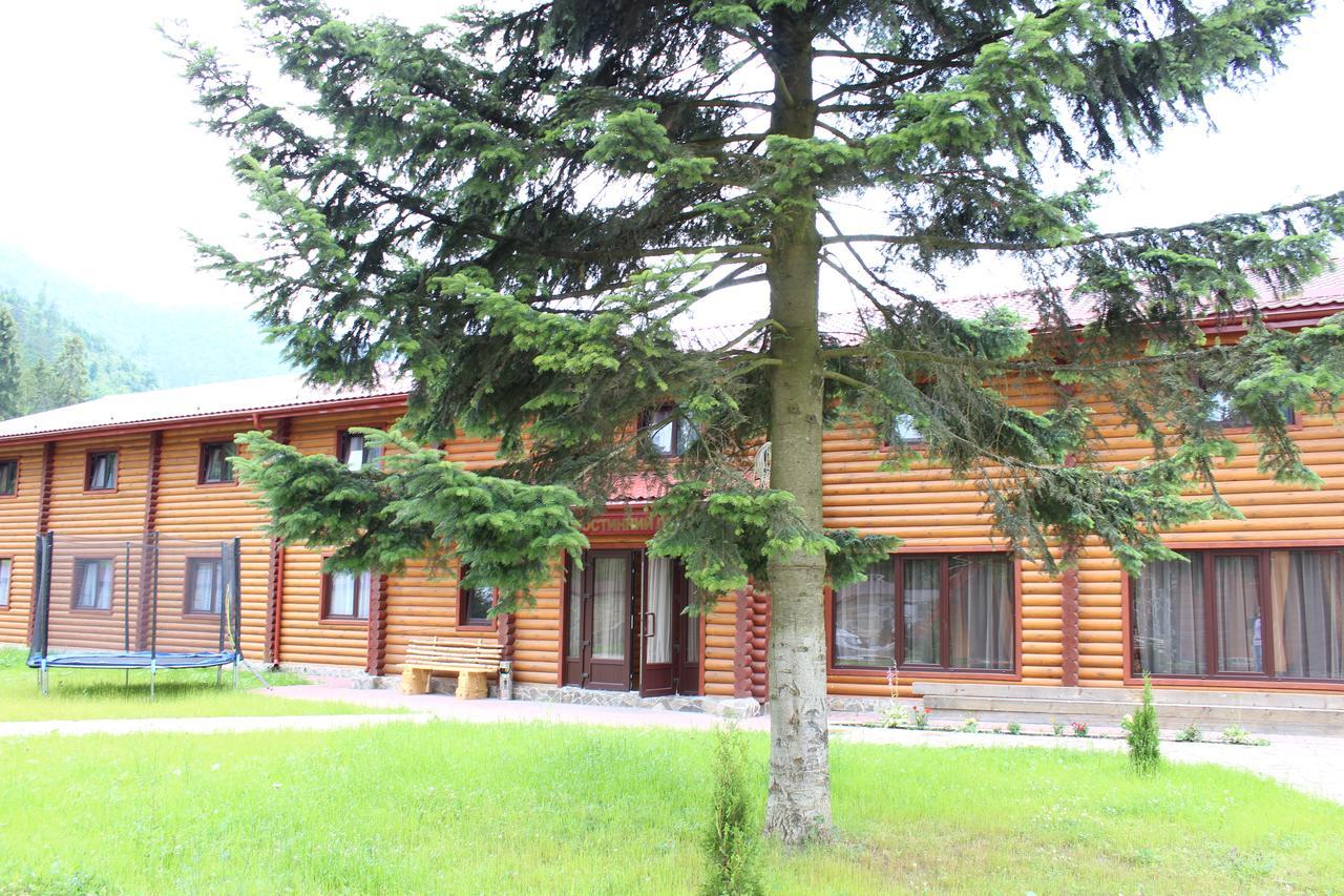 Sokolyne Gnizdo Hotel Korostov Bagian luar foto