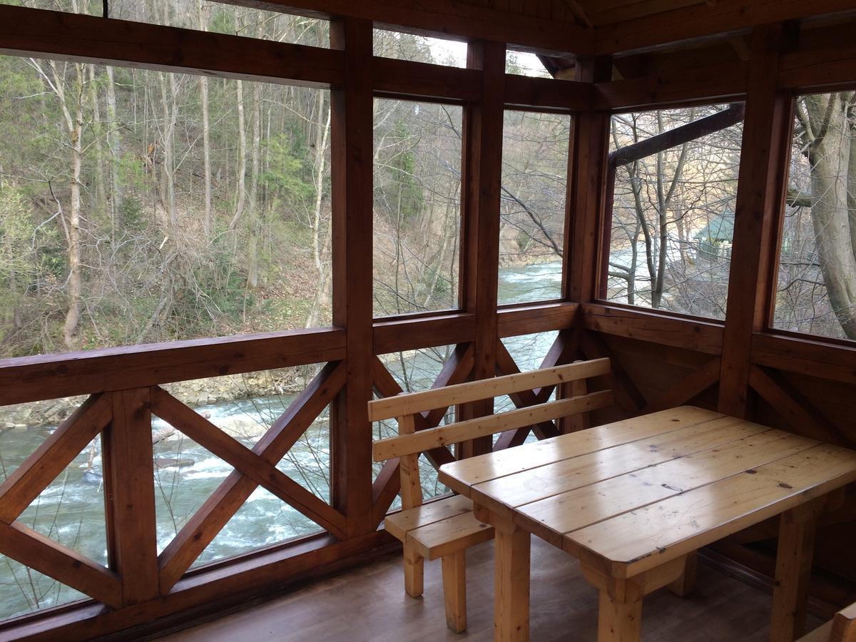 Sokolyne Gnizdo Hotel Korostov Bagian luar foto